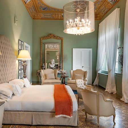 Seven Rooms Villadorata โนโต ภายนอก รูปภาพ