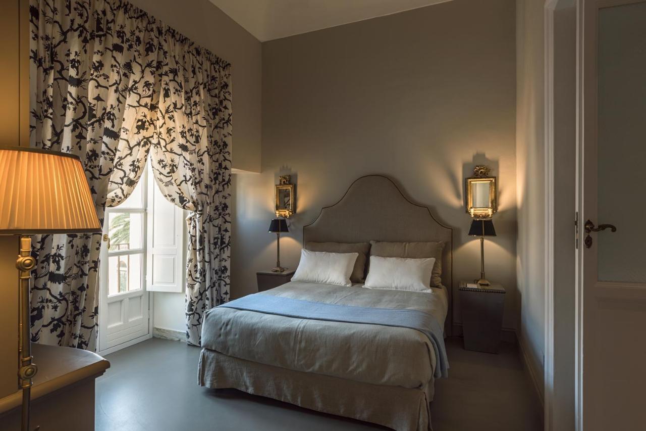 Seven Rooms Villadorata โนโต ภายนอก รูปภาพ