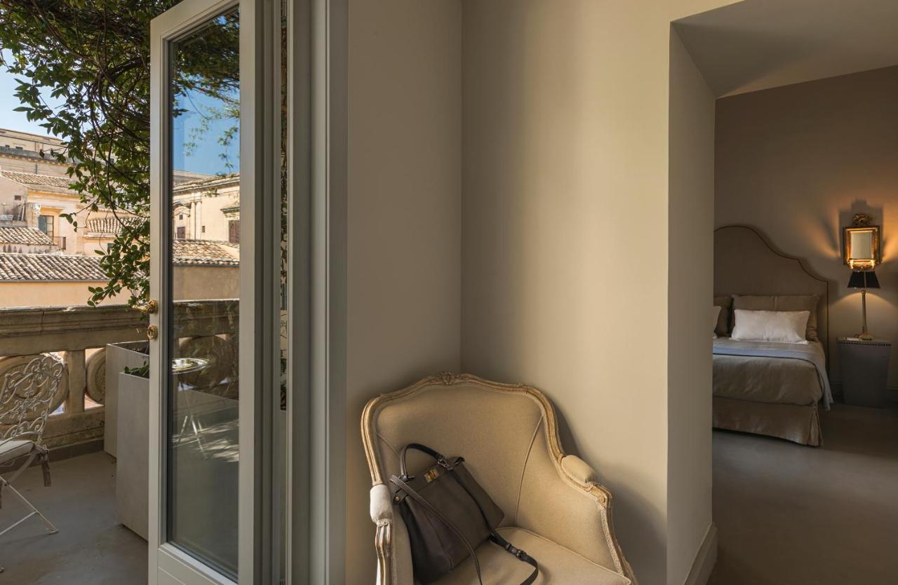 Seven Rooms Villadorata โนโต ภายนอก รูปภาพ